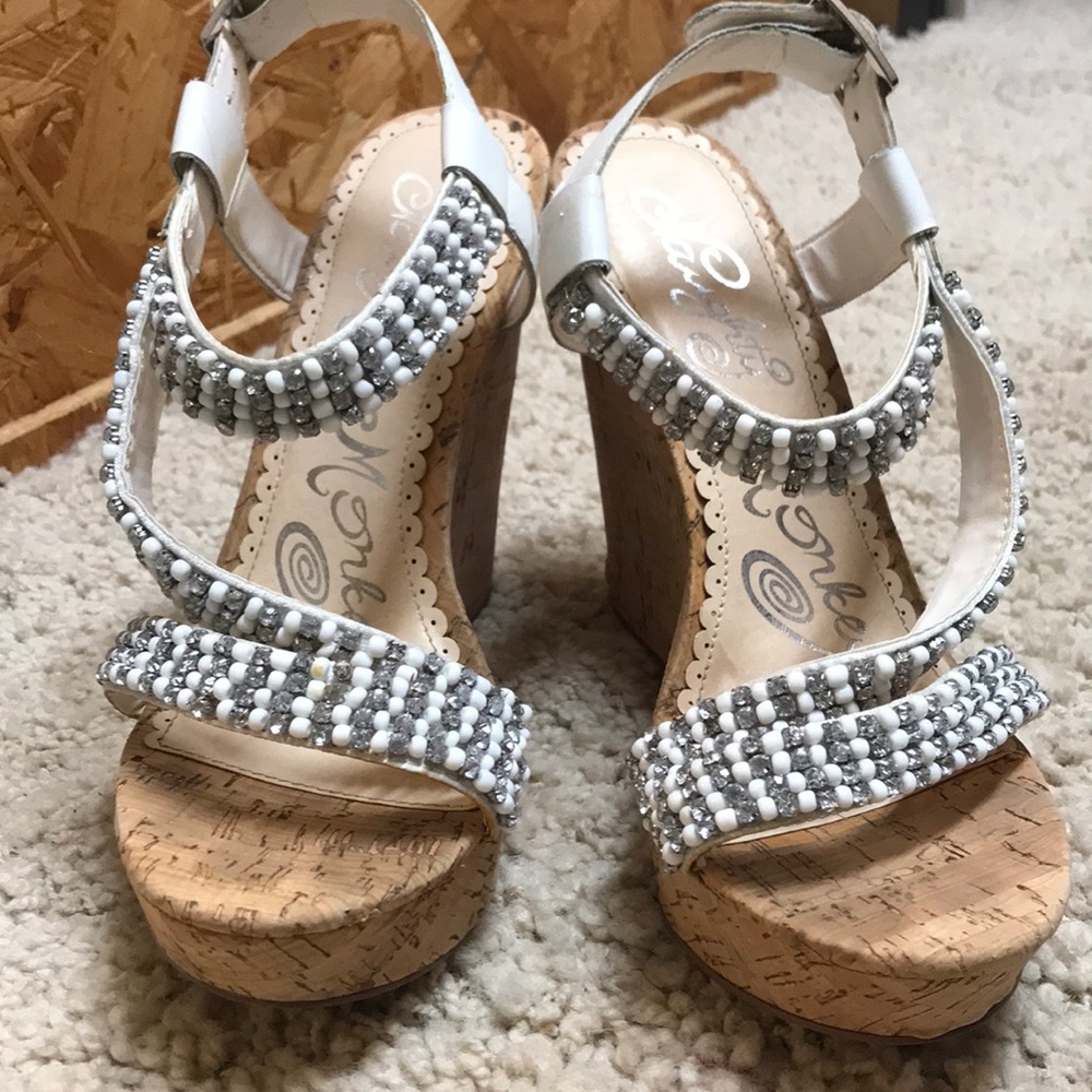 Naughty Monkey White Wedge